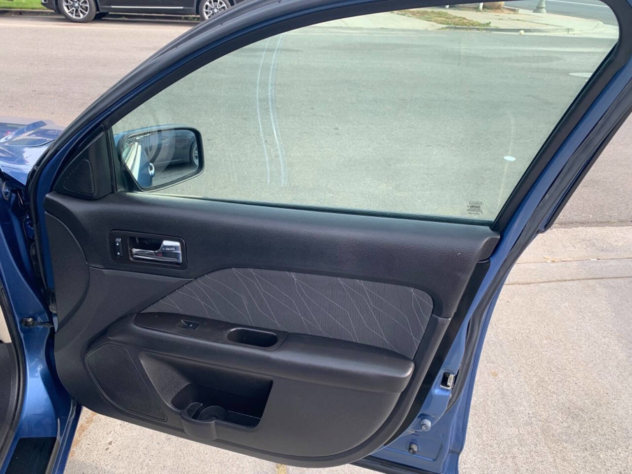 Used 2010 Mercury Milan image 10