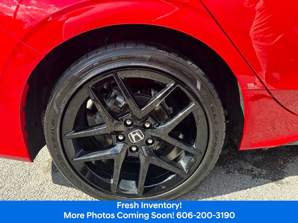 Used 2025 Honda Civic Sport image 5
