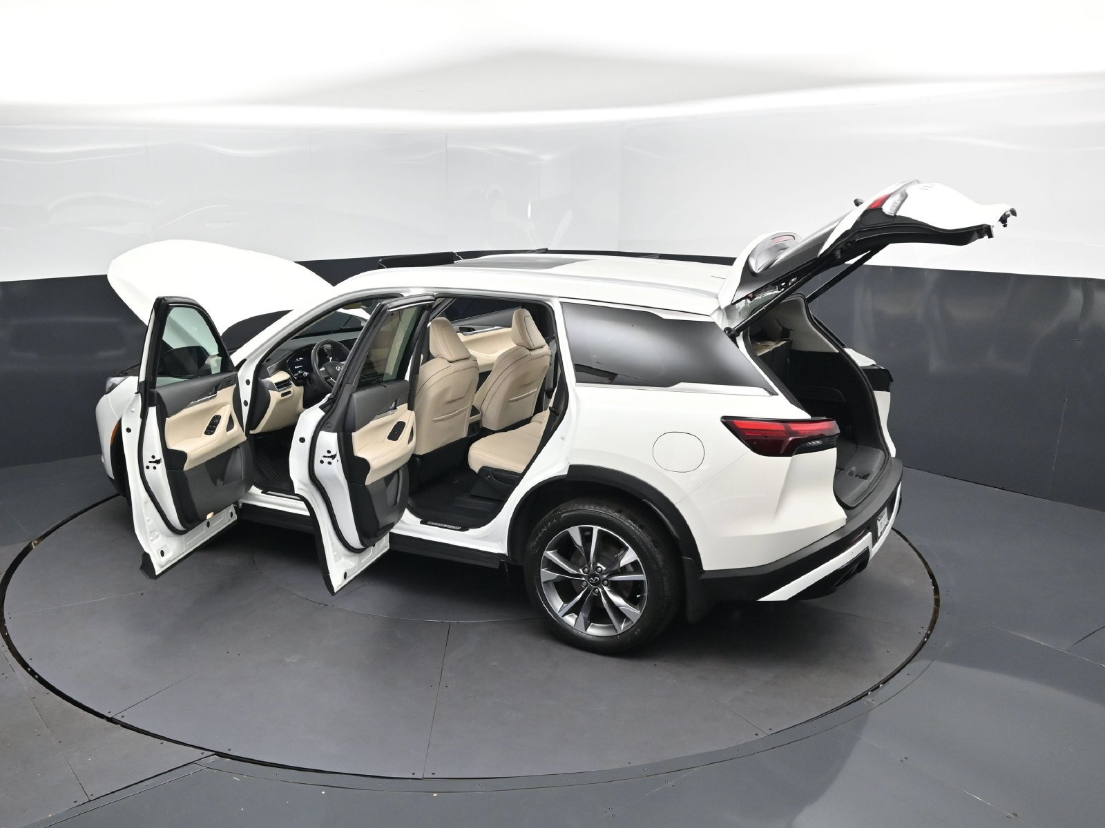 Used 2024 INFINITI QX60 Luxe FWD image 48
