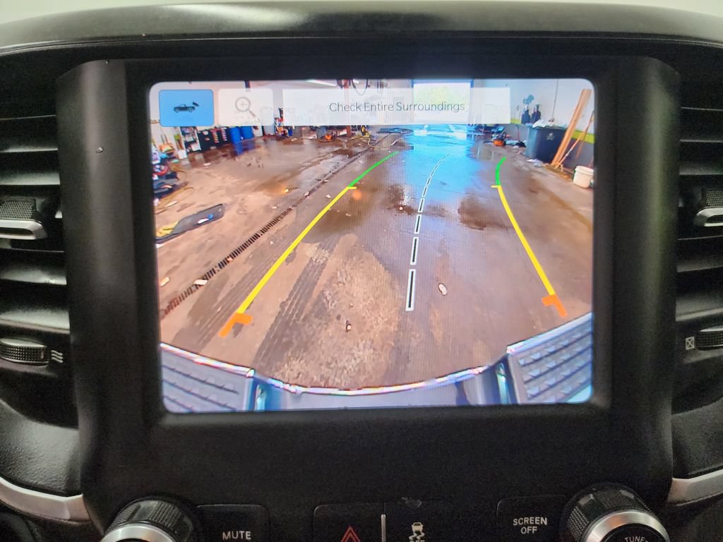 Used 2022 RAM 2500 Big Horn AWD/4WD image 18