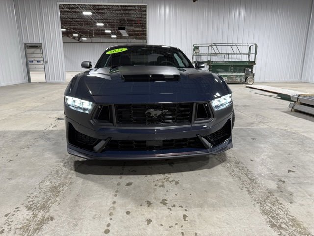 Used 2024 Ford Mustang Dark Horse image 2