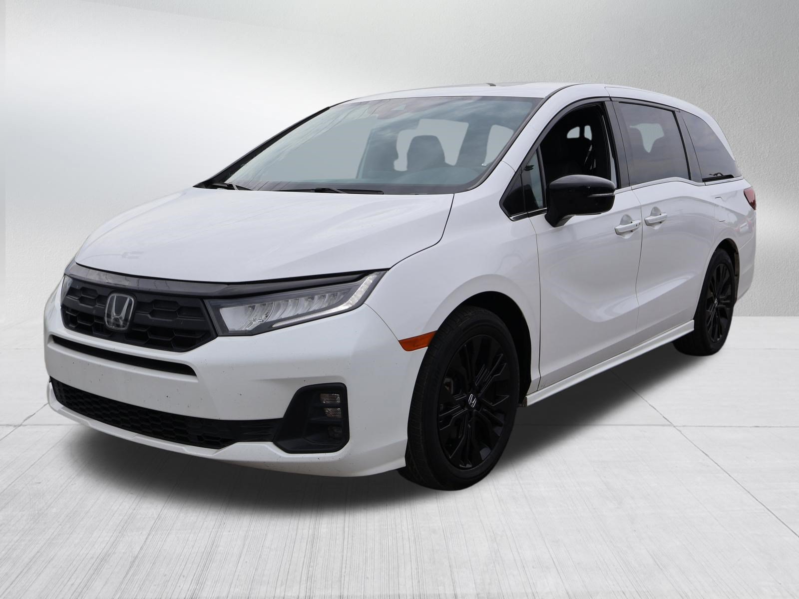 Used 2025 Honda Odyssey Sport-L image 3