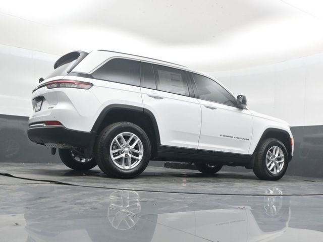 New 2025 Jeep Grand Cherokee Laredo image 38