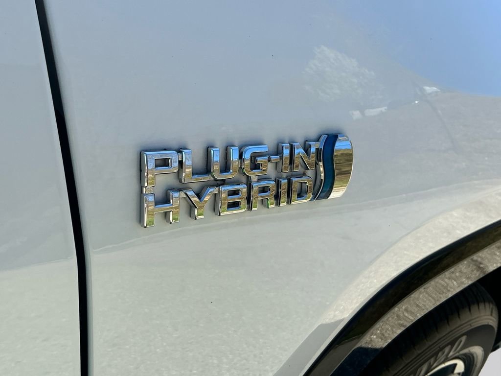 Certified 2023 Toyota RAV4 SE w/ Weather & Moonroof Package AWD/4WD image 24