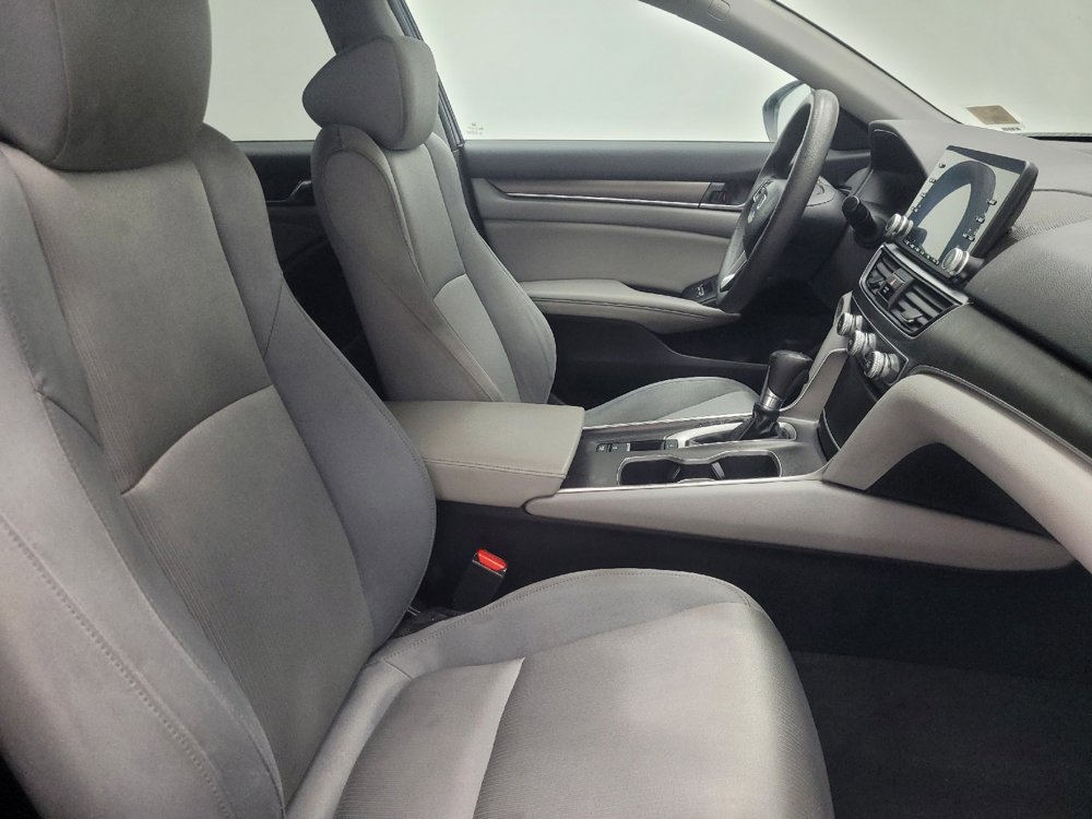 Used 2019 Honda Accord LX image 21