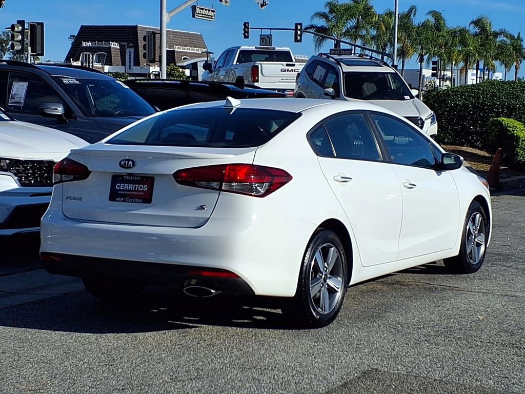 Used 2018 Kia Forte S w/ S Technology Plus Package image 5