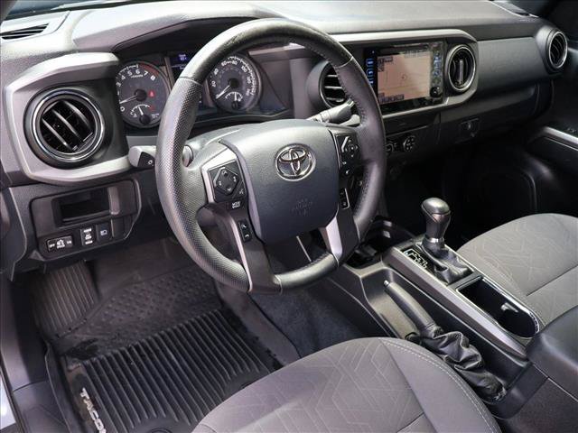 Used 2019 Toyota Tacoma TRD Sport AWD/4WD image 10