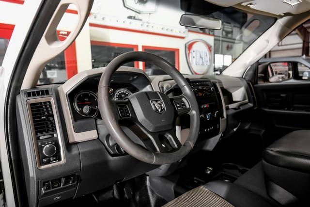 Used 2012 RAM 2500 ST w/ Chrome Appearance Group AWD/4WD image 5