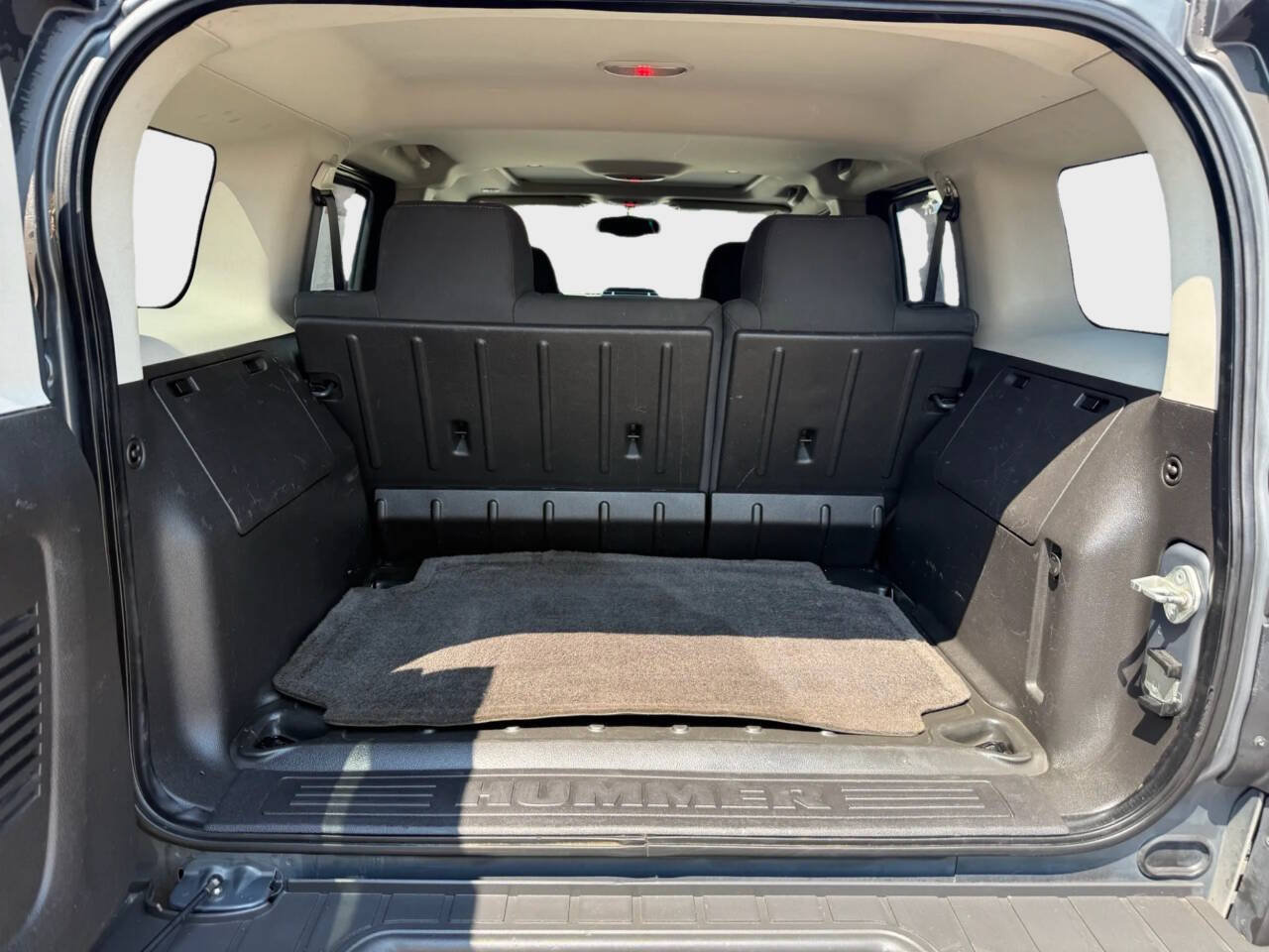 Used 2009 HUMMER H3 AWD/4WD image 9