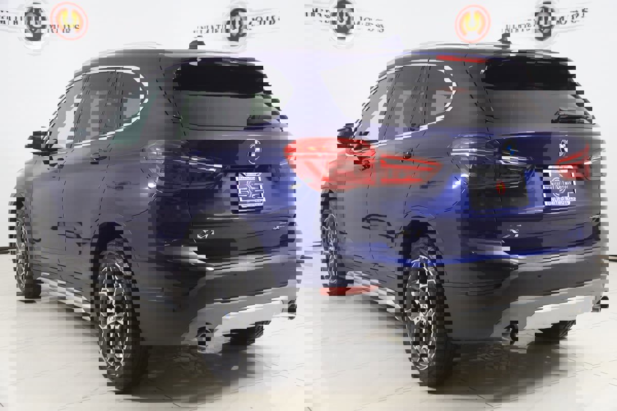 Used 2019 BMW X1 xDrive28i w/ Convenience Package image 4