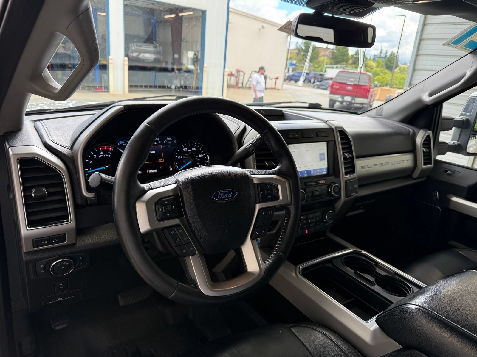 Used 2021 Ford F250 Lariat w/ Lariat Value Package AWD/4WD image 13