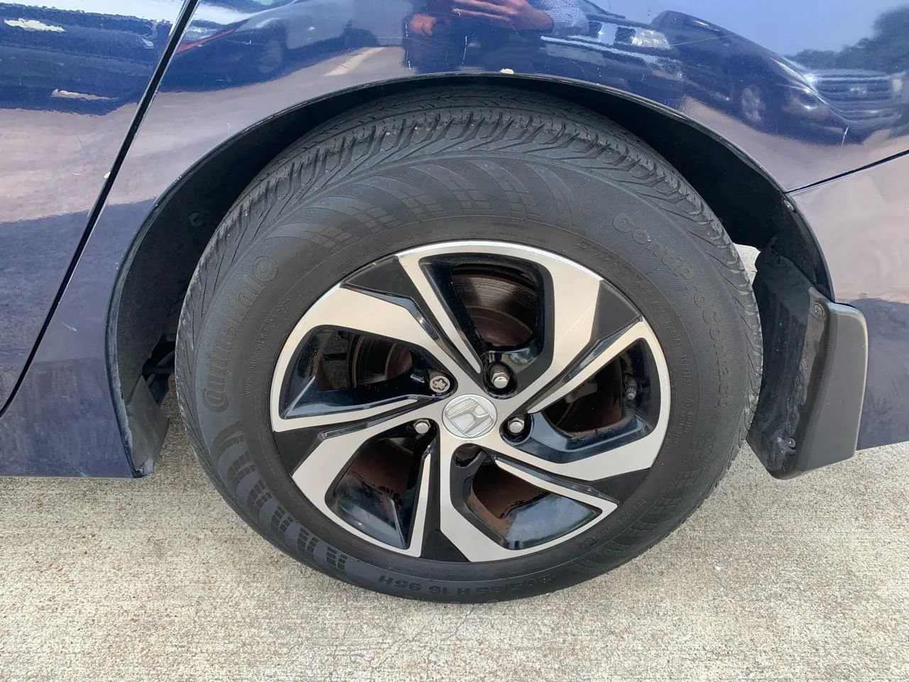 Used 2017 Honda Accord LX image 23