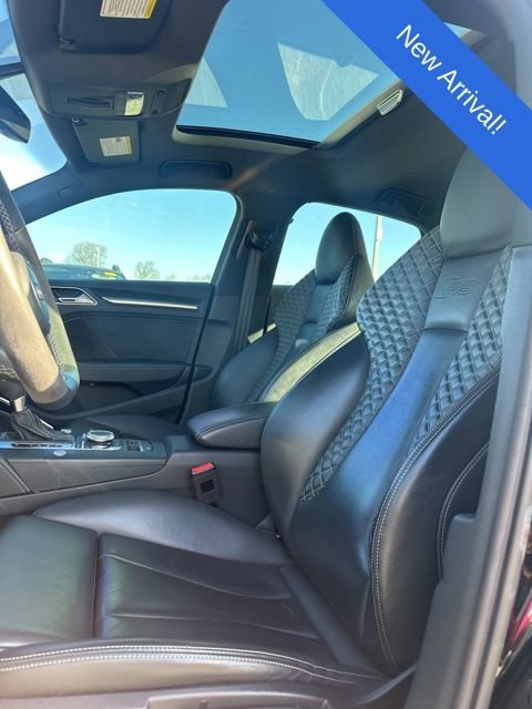 Used 2019 Audi RS 3 w/ Technology Package image 9