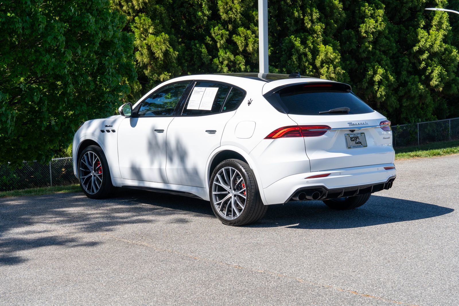 Used 2023 Maserati Grecale Modena AWD/4WD image 2
