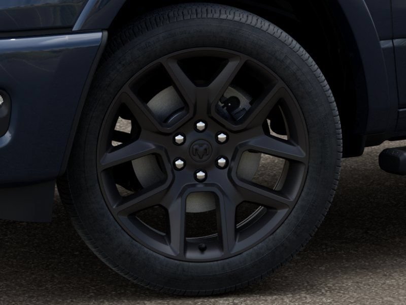 New 2026 RAM 1500 Laramie AWD/4WD image 9