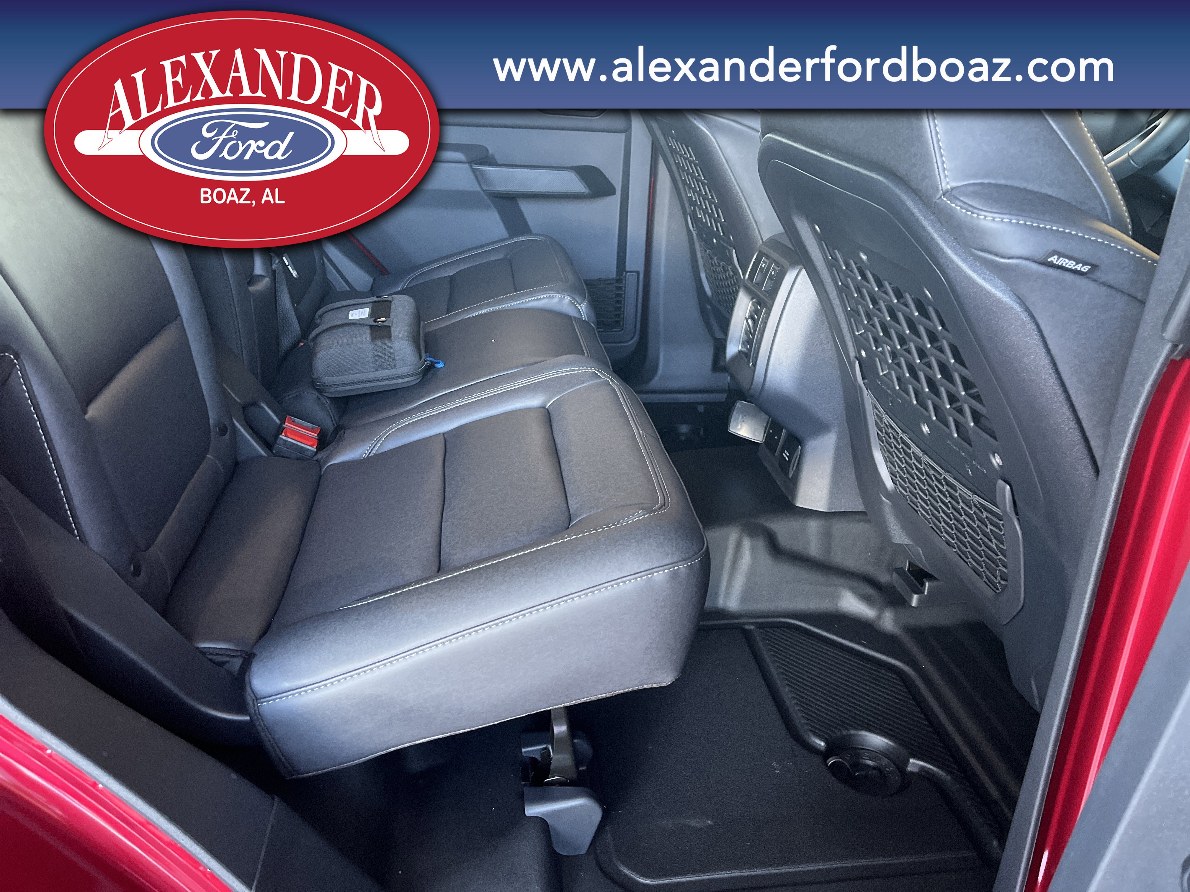 New 2025 Ford Bronco Big Bend w/ Black Diamond Package image 17