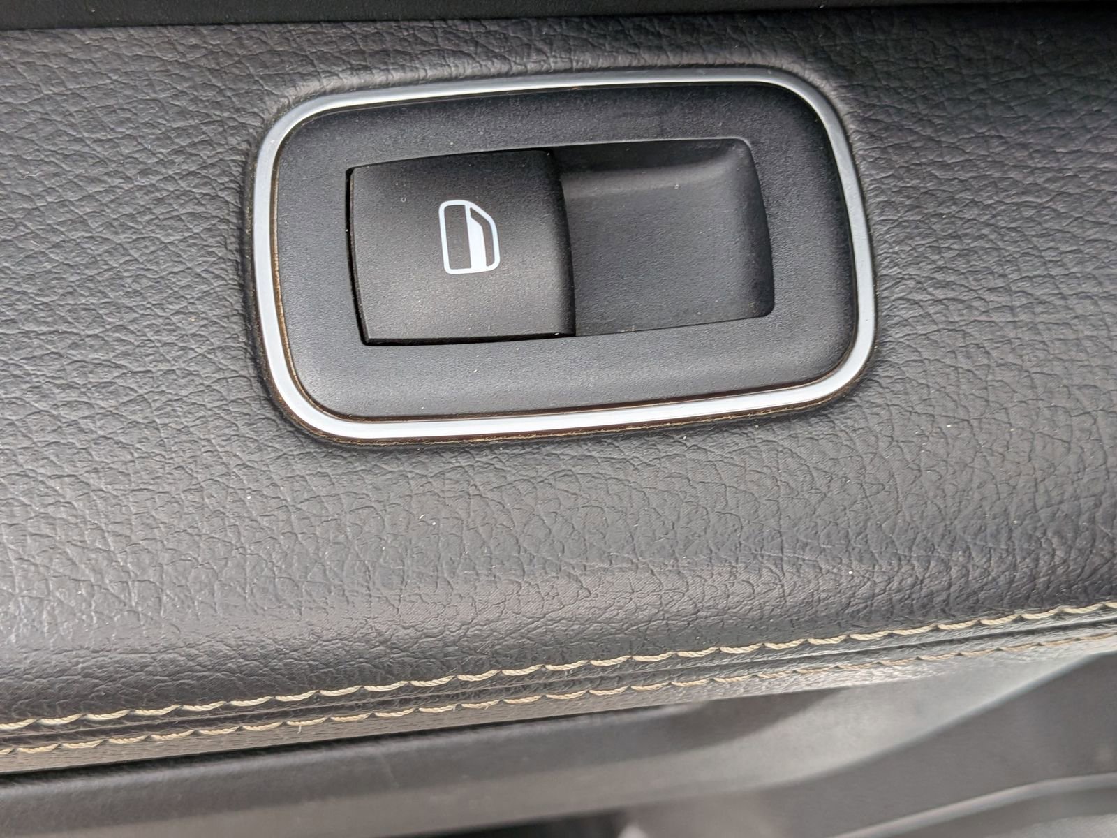 Used 2024 RAM 2500 Big Horn image 28