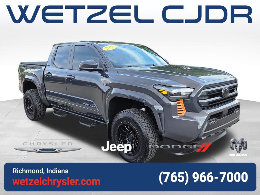 Used 2025 Toyota Tacoma SR5 AWD/4WD 360° Tour