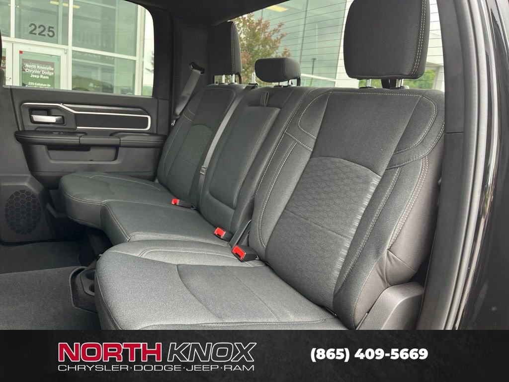 New 2026 RAM 3500 Big Horn AWD/4WD image 13