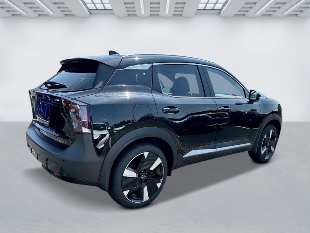New 2025 Nissan Kicks SR w/ SR Premium Package AWD/4WD image 4