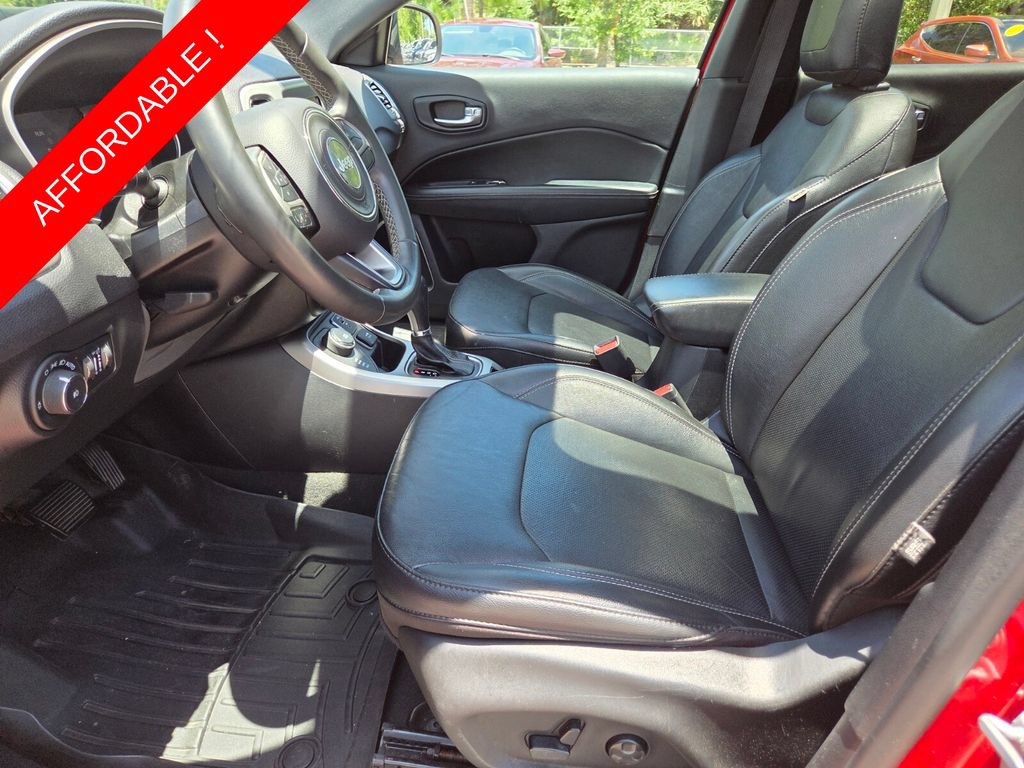 Used 2021 Jeep Compass Latitude w/ Sun and Sound Group AWD/4WD image 25