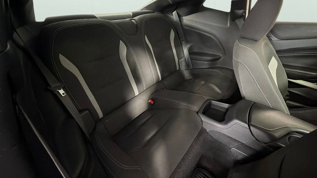 Certified 2020 Chevrolet Camaro LT RWD image 26