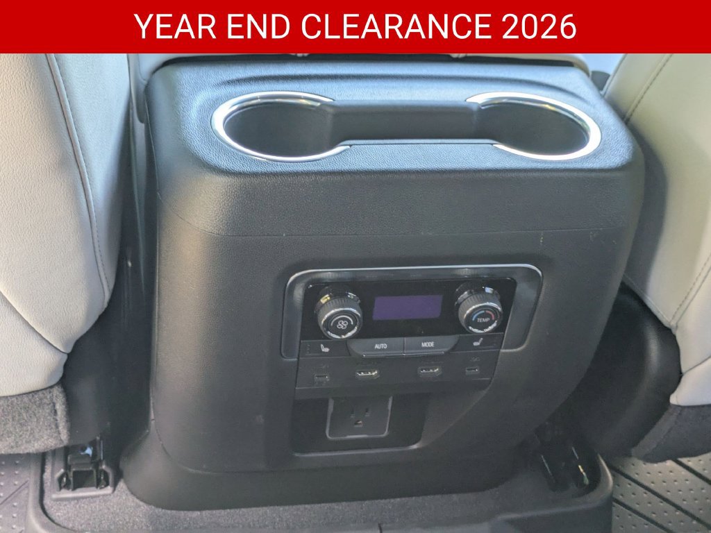 New 2026 Chevrolet Suburban Premier AWD/4WD image 33