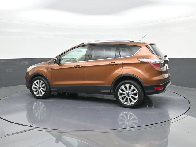 Used 2017 Ford Escape Titanium FWD image 5