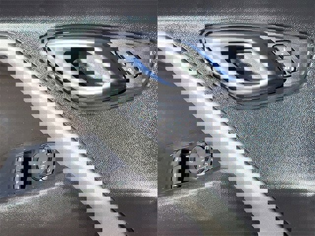 Used 2018 Chevrolet Camaro LT image 20