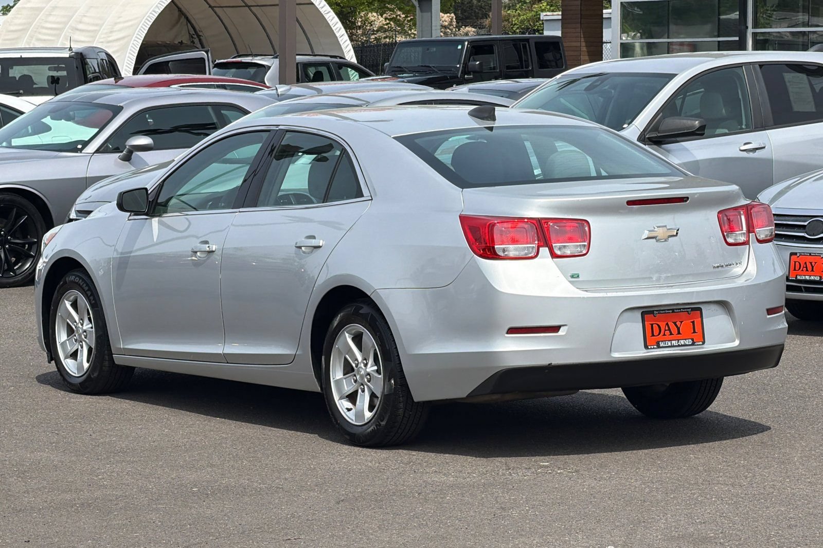 Used 2016 Chevrolet Malibu LS FWD image 8