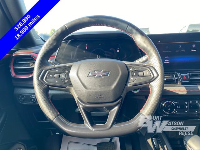 Used 2025 Chevrolet TrailBlazer RS w/ Convenience Package AWD/4WD image 23
