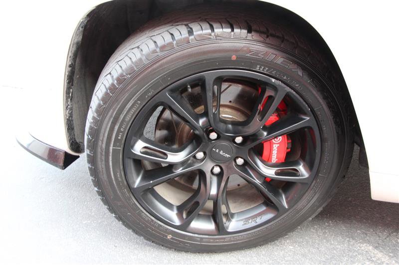 Used 2017 Jeep Grand Cherokee SRT image 49