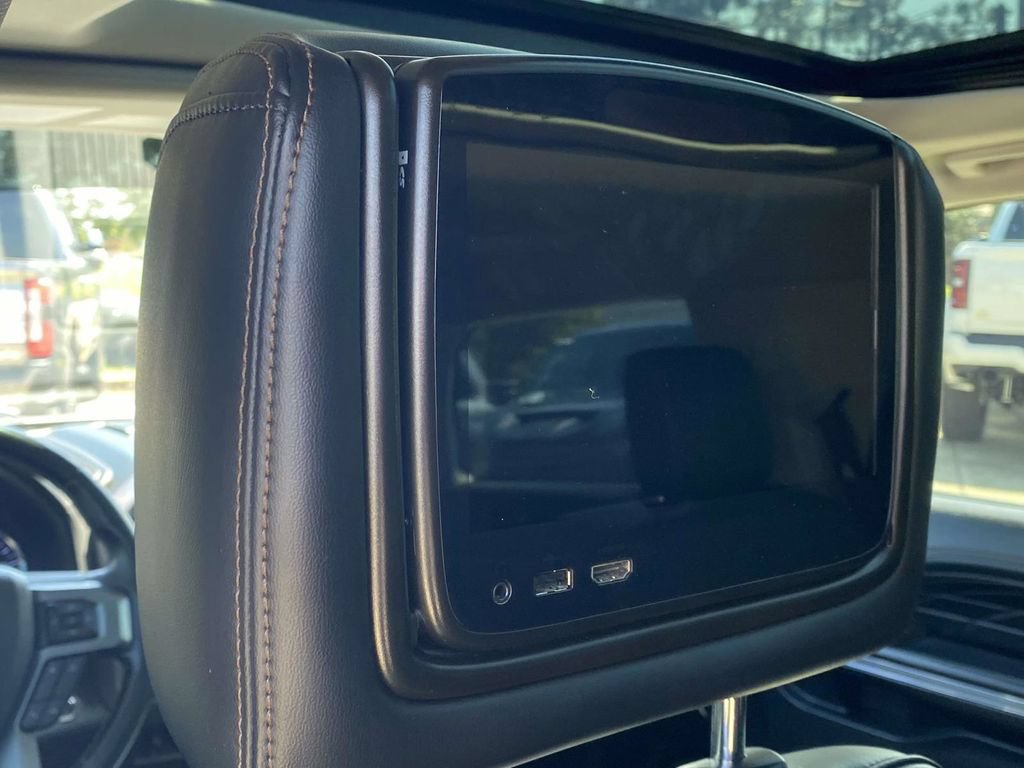 Used 2019 Ford Expedition Platinum AWD/4WD image 15