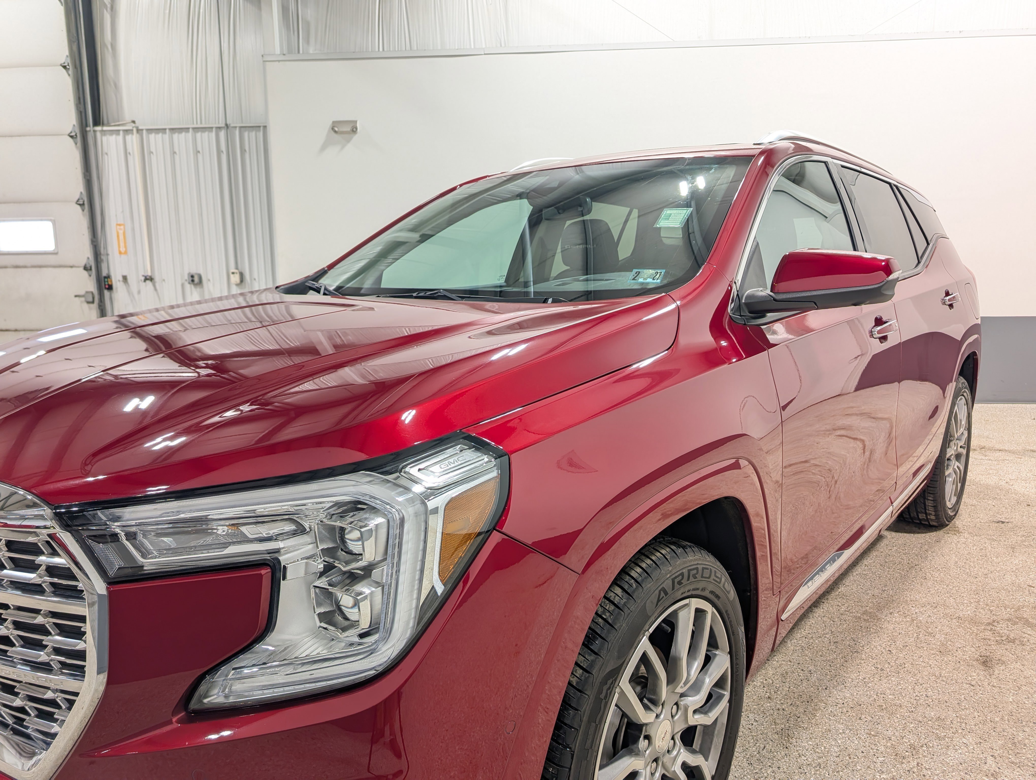 Used 2023 GMC Terrain Denali w/ Denali Premium Package image 7