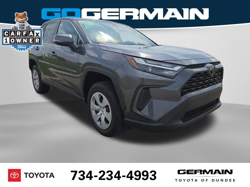 Used 2024 Toyota RAV4 LE AWD/4WD image 5