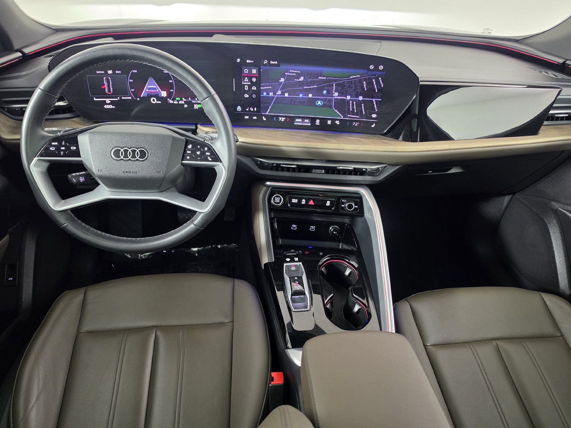 Used 2025 Audi Q5 Premium w/ Convenience Package AWD/4WD image 22