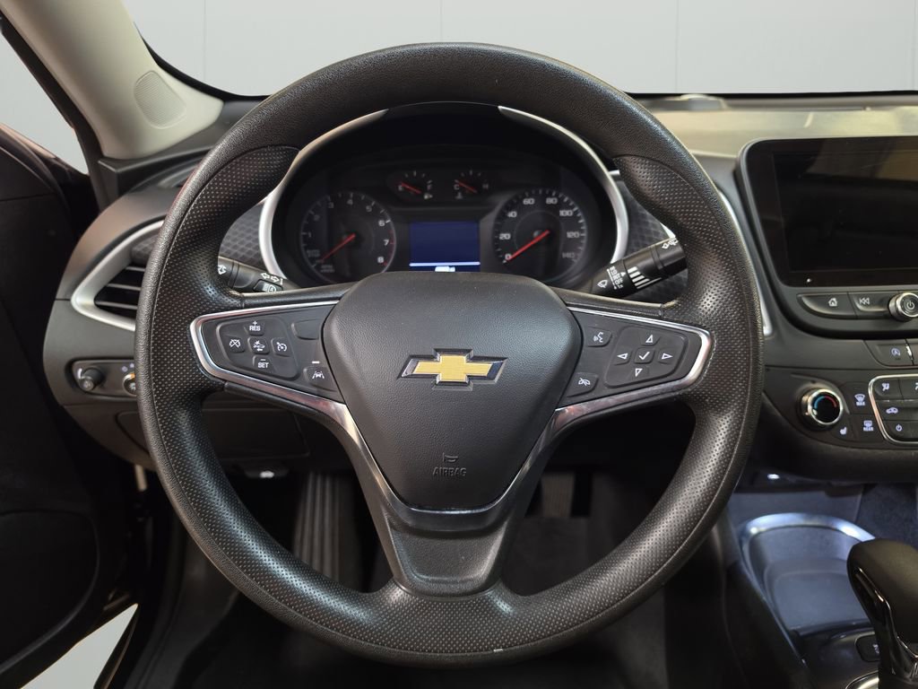 Used 2025 Chevrolet Malibu LT image 20
