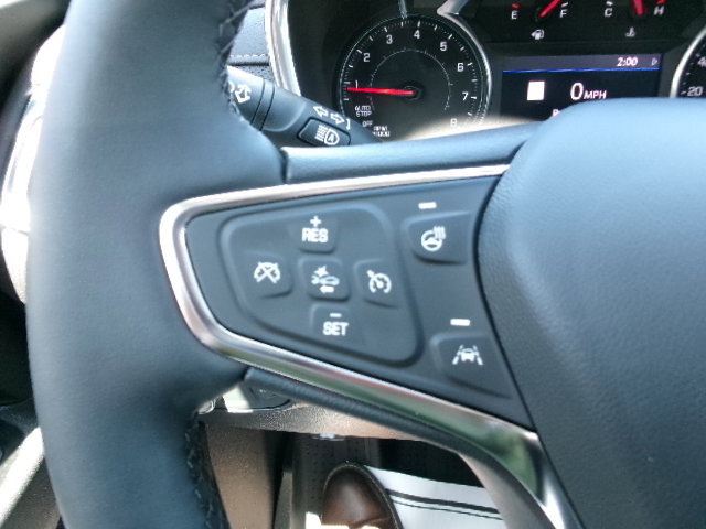 Used 2024 Chevrolet Equinox Premier FWD image 23
