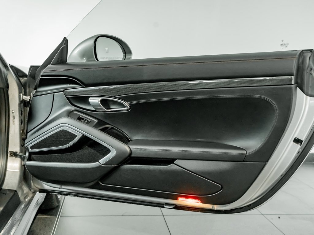 Used 2019 Porsche 911 Turbo S image 21
