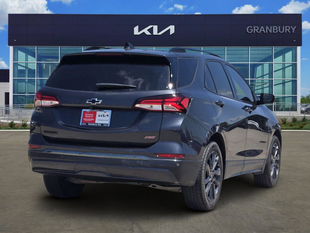 Used 2022 Chevrolet Equinox RS w/ RS Leather Package FWD image 5