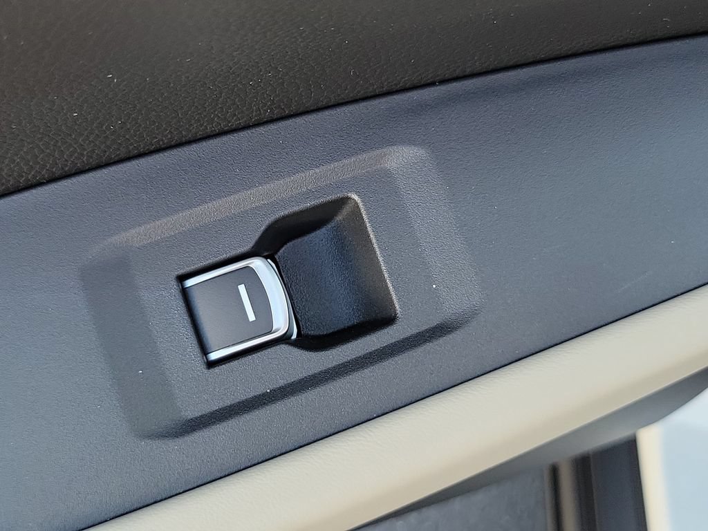 Certified 2024 Honda Accord EX image 15