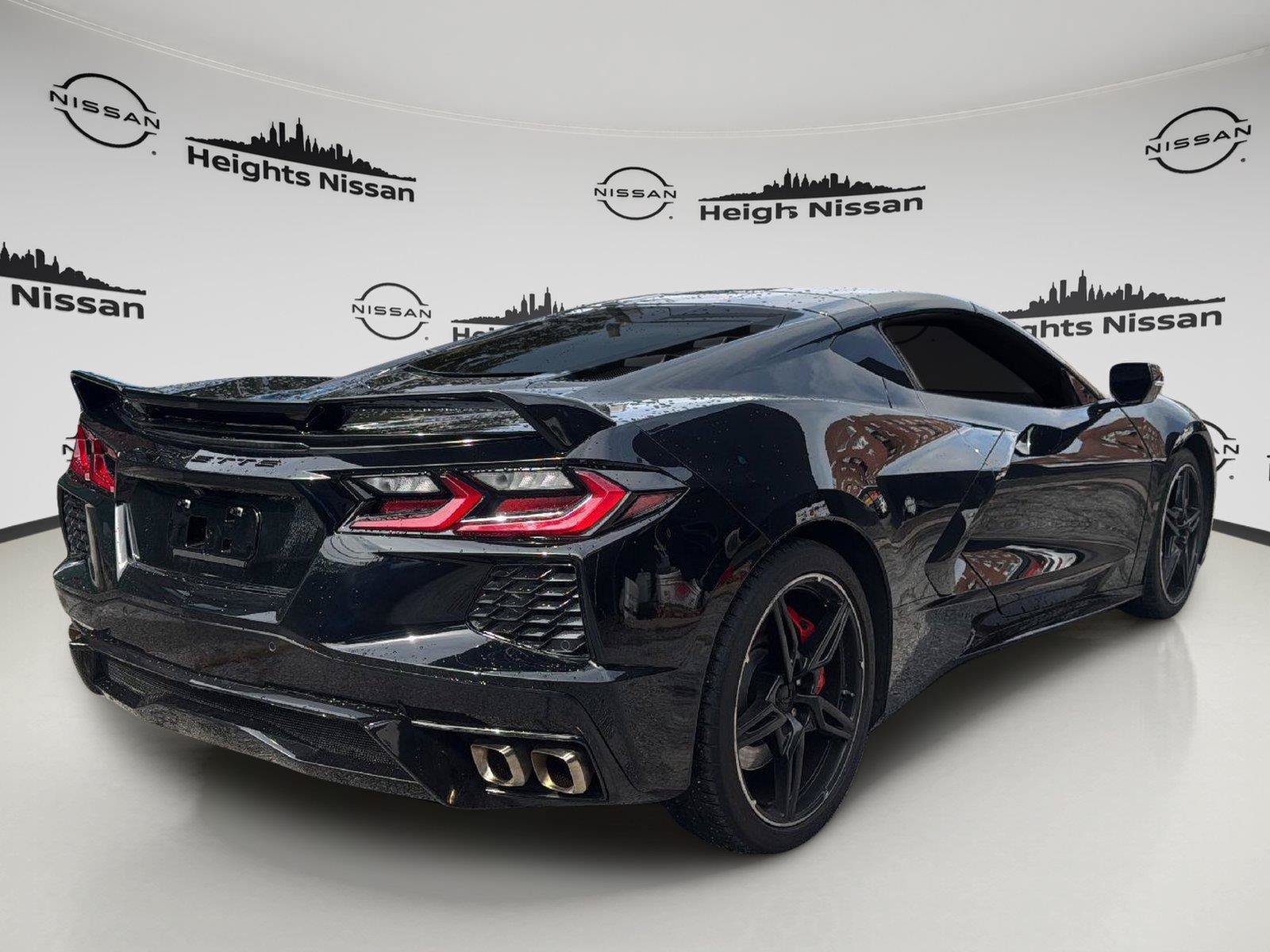 Used 2023 Chevrolet Corvette Stingray Coupe w/ Z51 Performance Package RWD image 6