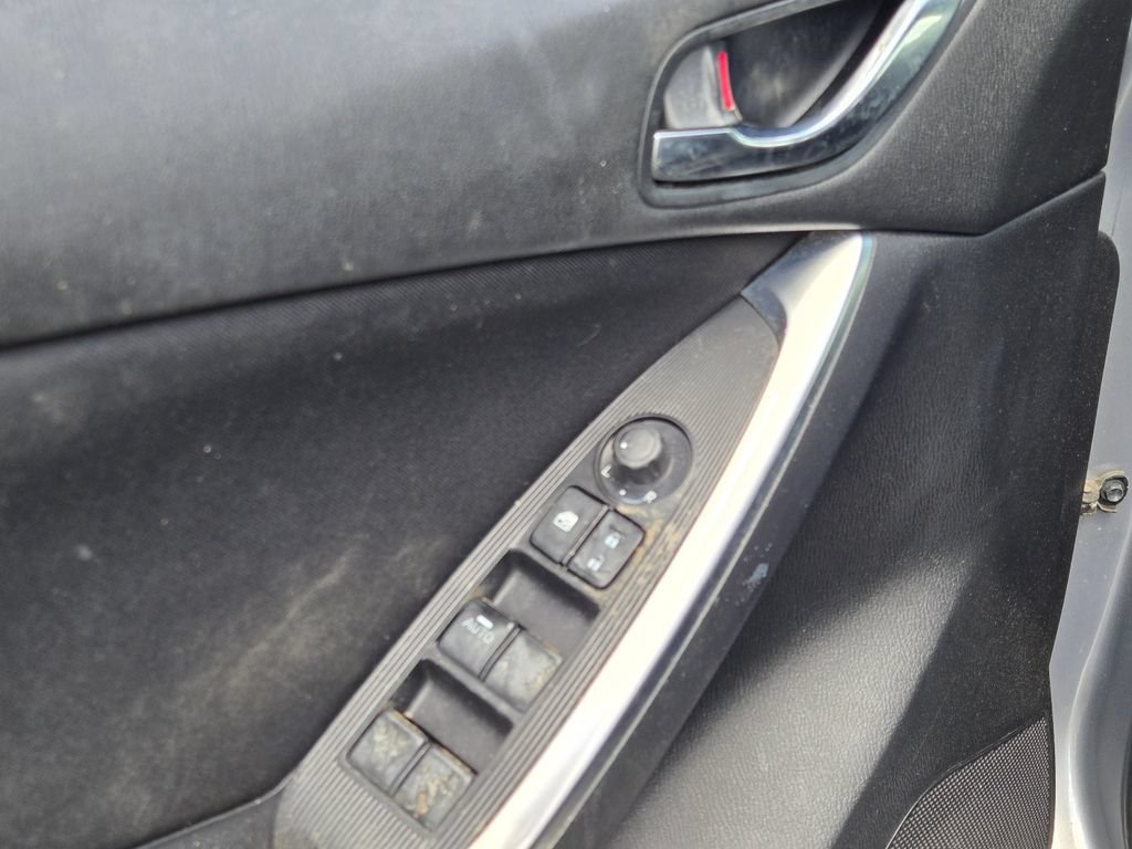 Used 2014 MAZDA CX-5 Touring FWD image 19