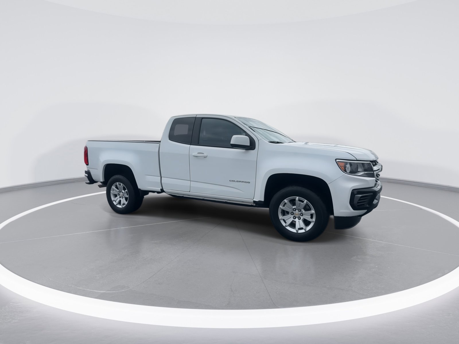 Used 2022 Chevrolet Colorado LT w/ Fleet Safety Package image 2