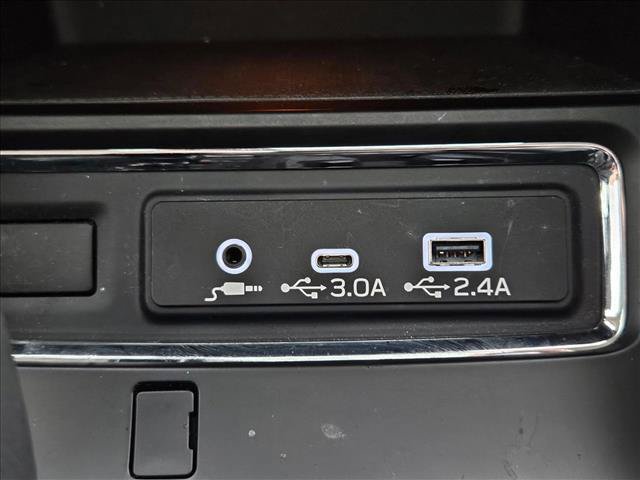 Used 2025 Subaru Ascent Onyx Edition AWD/4WD image 12