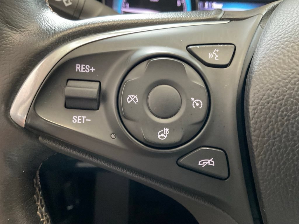 Used 2017 Buick Envision Essence AWD/4WD image 13