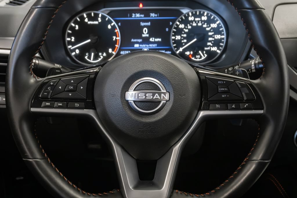 Used 2025 Nissan Altima 2.5 SR AWD/4WD image 14