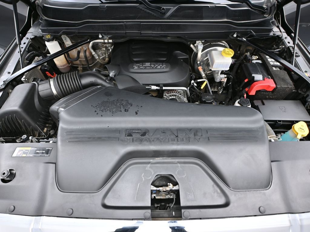 Used 2022 RAM 2500 Laramie w/ Body Color Bumper Group image 48