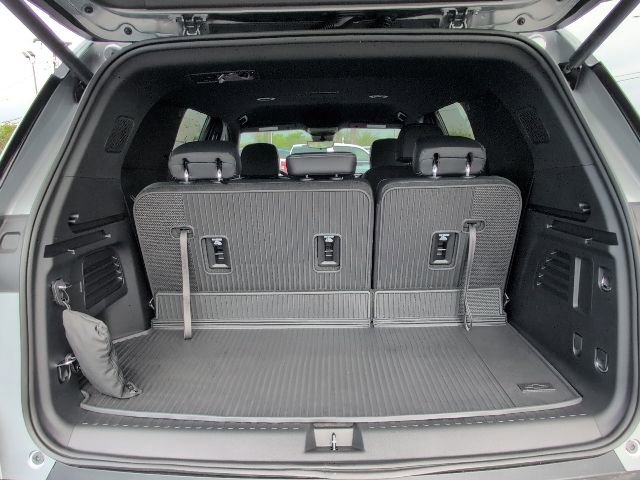 New 2026 Chevrolet Traverse LT w/ Midnight/Sport Edition image 11