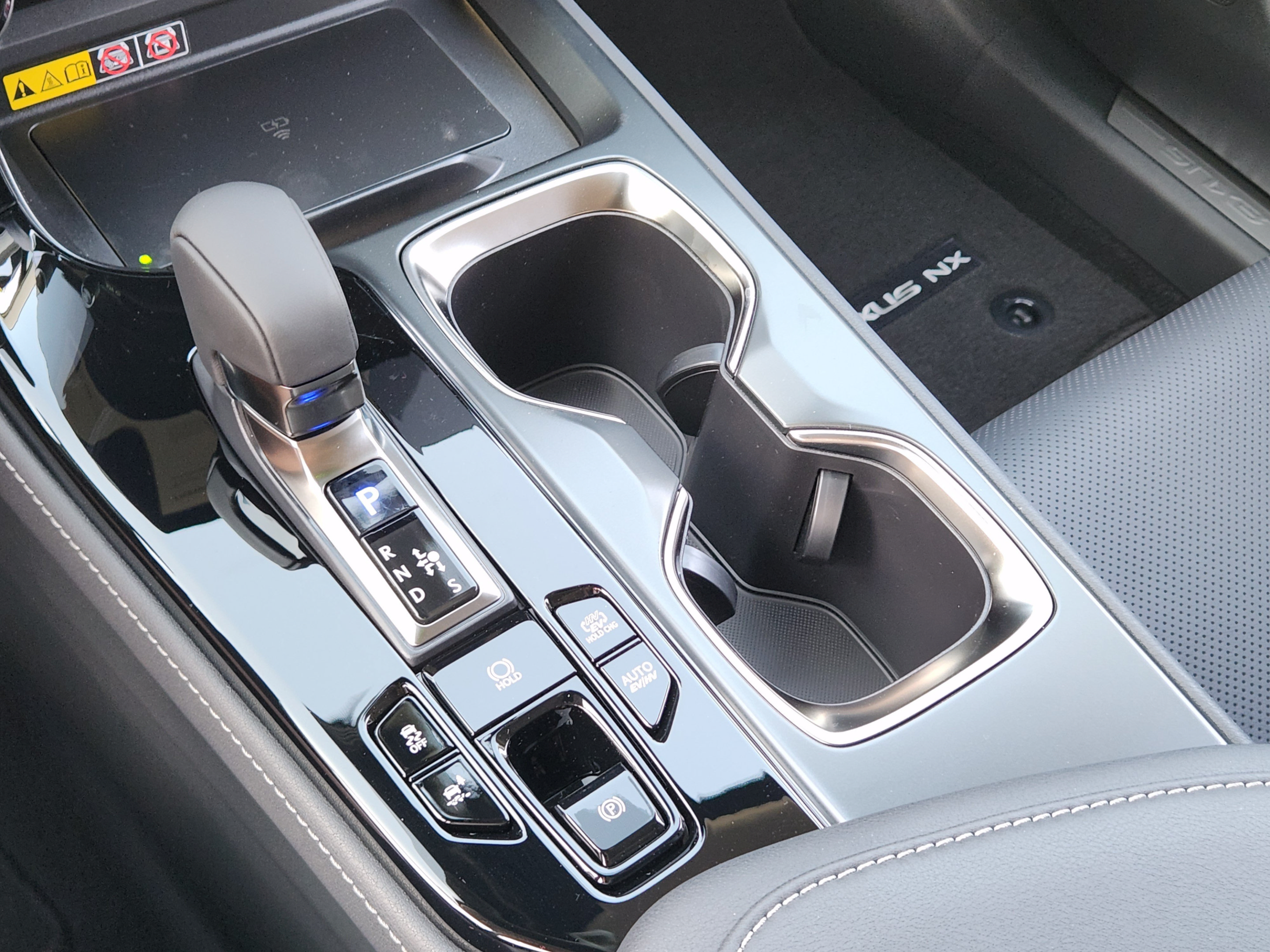 New 2026 Lexus NX 450h+ AWD w/ Luxury Package image 11